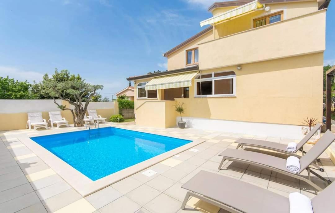 Gimy Villa&App 1 Porec Gedići Exteriör bild